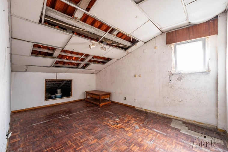 Apartamento T3 para Venda em Rio de Mouro Foto 31