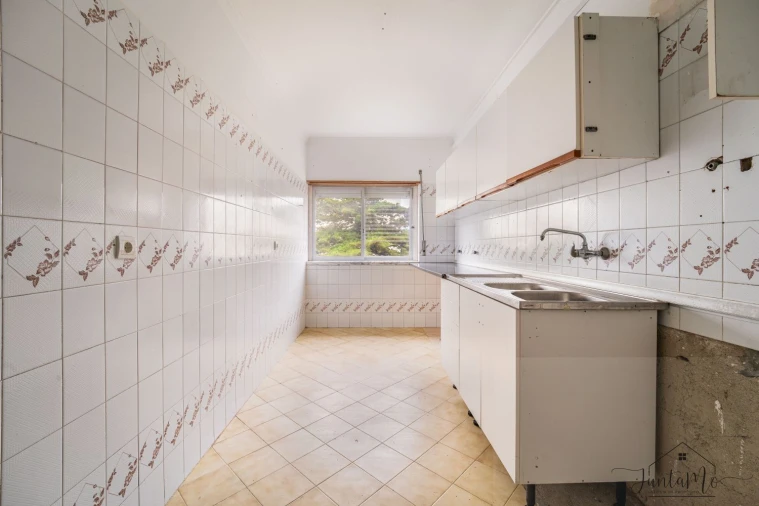 Apartamento T3 para Venda em Rio de Mouro Foto 25