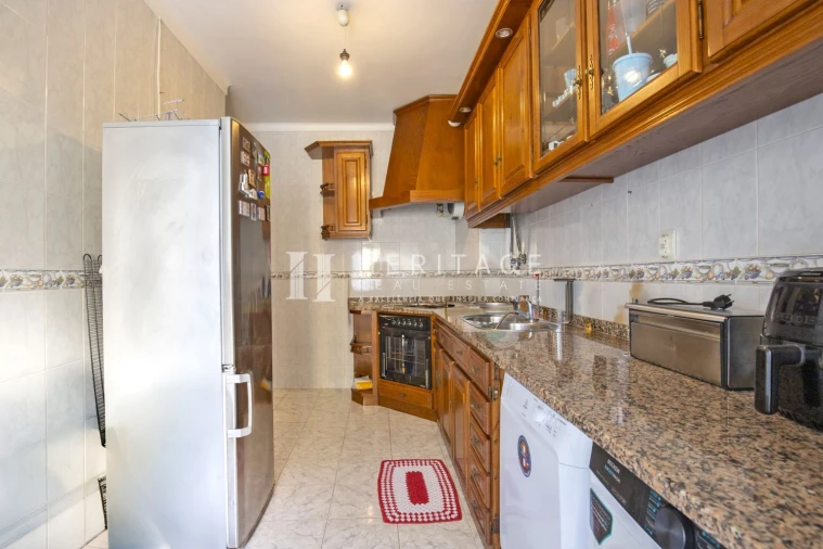 Apartamento T3 para Venda em Baixa da Banheira e Vale da Amoreira Foto 4