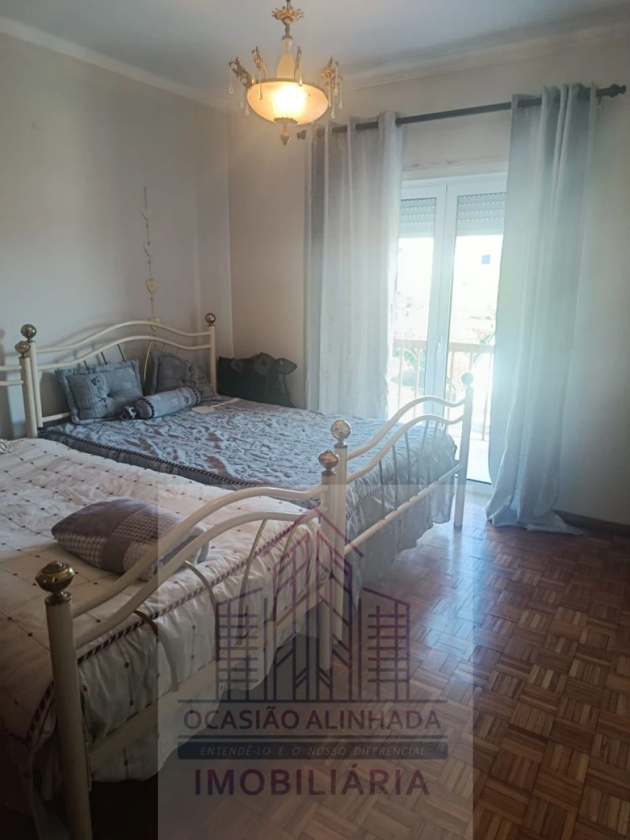 Apartamento T2 para Venda em Nogueira do Cravo Foto 15