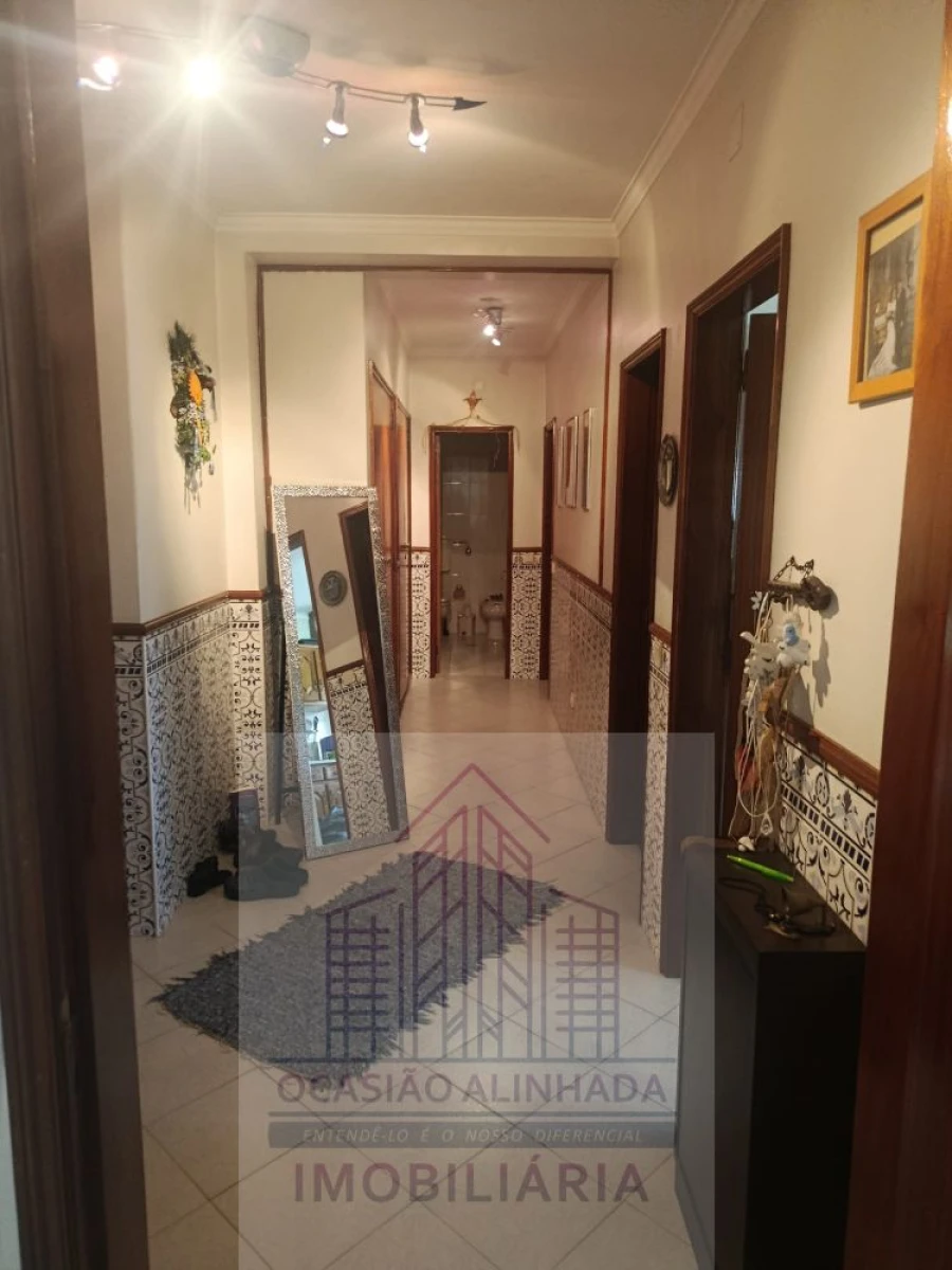 Apartamento T2 para Venda em Nogueira do Cravo Foto 7