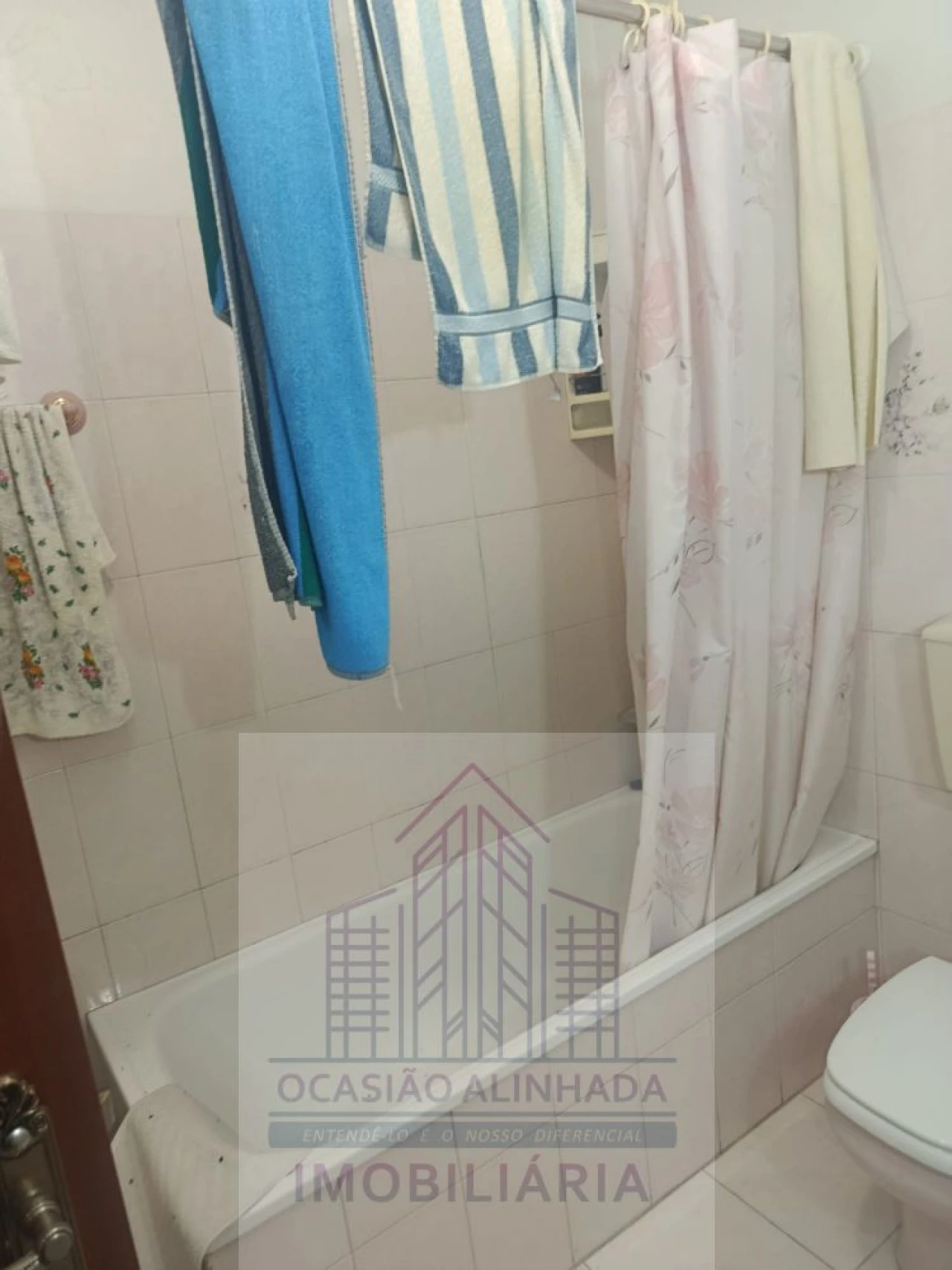 Apartamento T2 para Venda em Nogueira do Cravo Foto 17