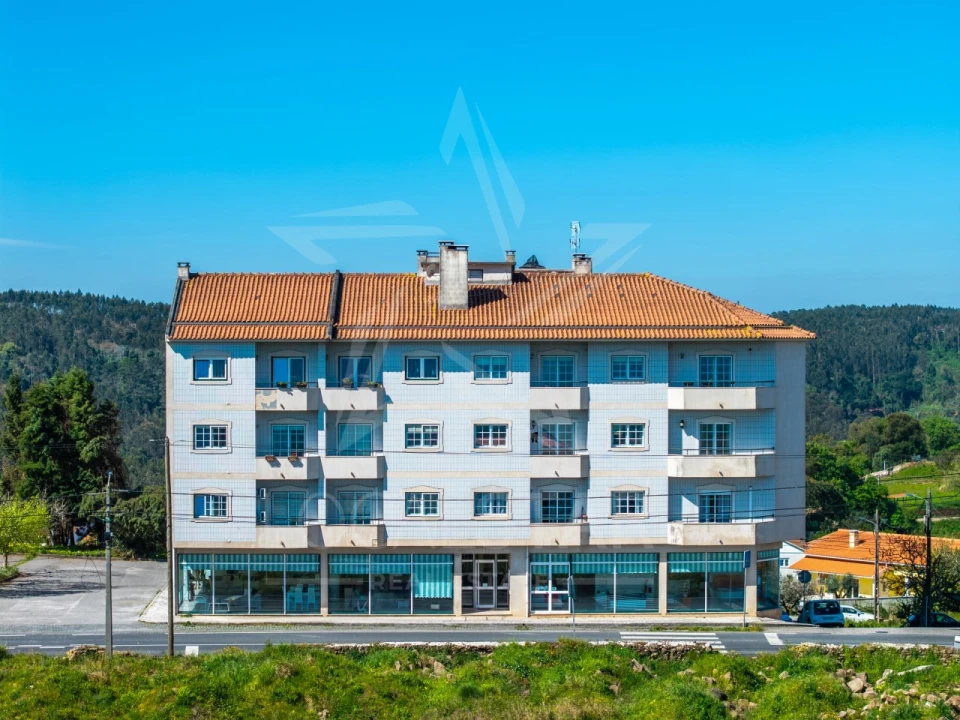 Apartamento T3 para Venda em Turquel Foto 2