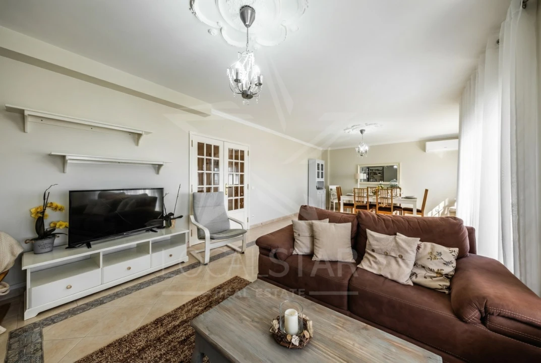 Apartamento T3 para Venda em Turquel Foto 7