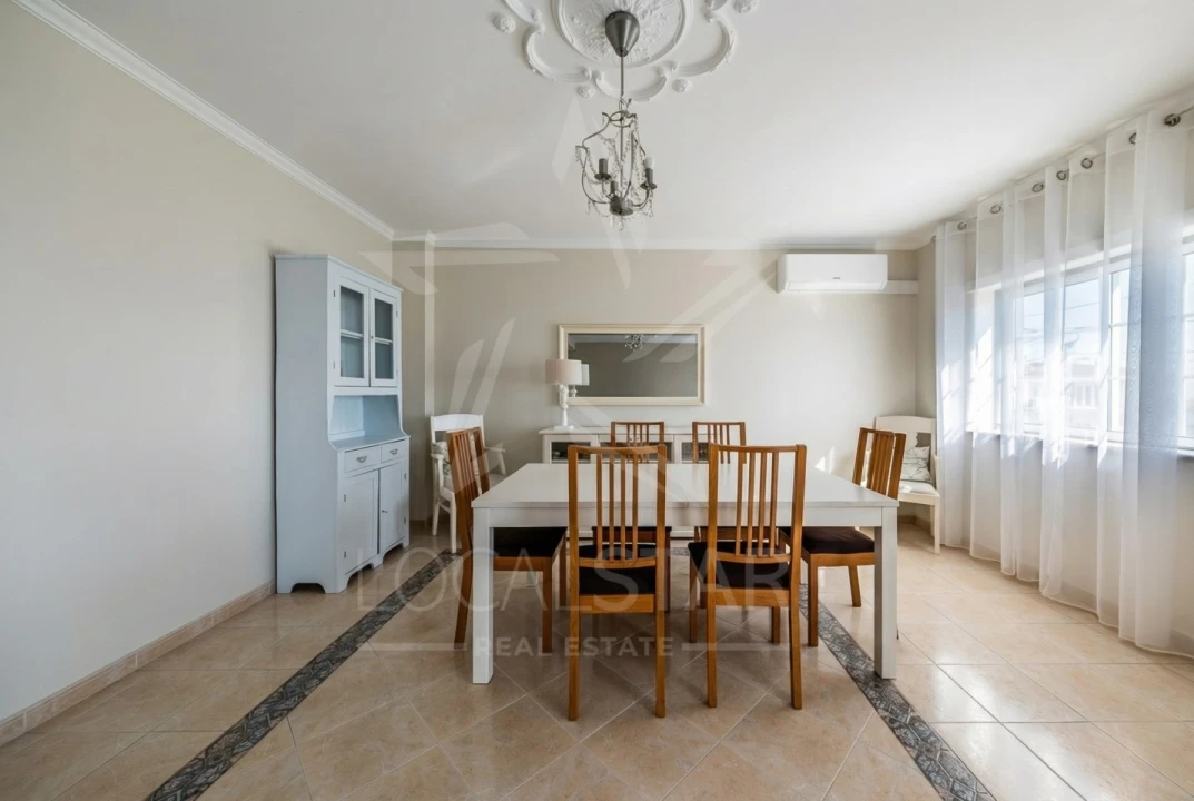 Apartamento T3 para Venda em Turquel Foto 9