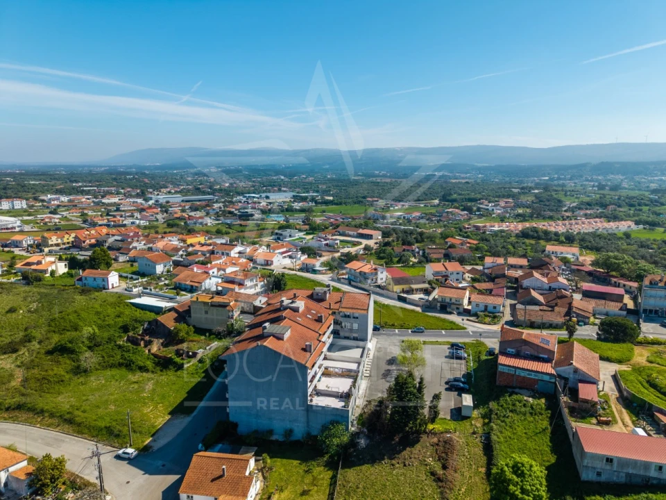 Apartamento T3 para Venda em Turquel Foto 53
