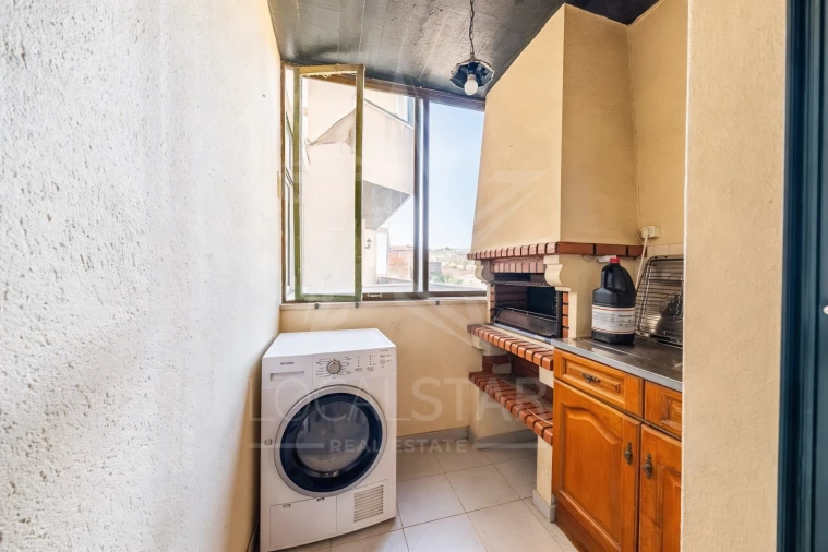 Apartamento T3 para Venda em Turquel Foto 20