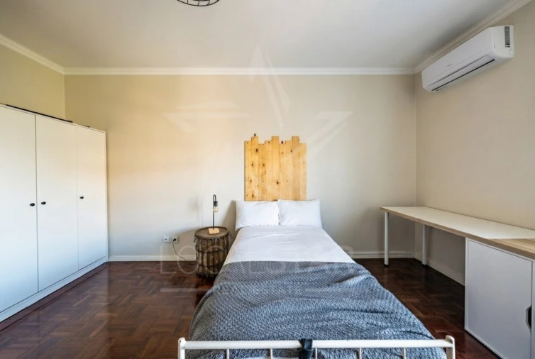 Apartamento T3 para Venda em Turquel Foto 29