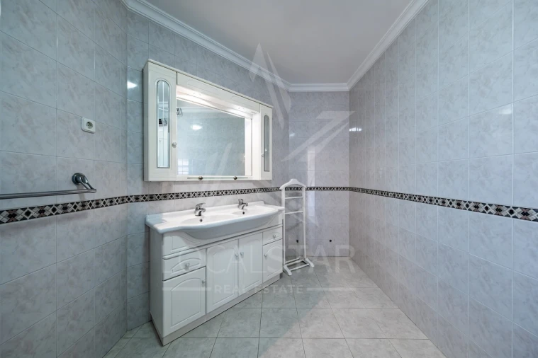 Apartamento T3 para Venda em Turquel Foto 46