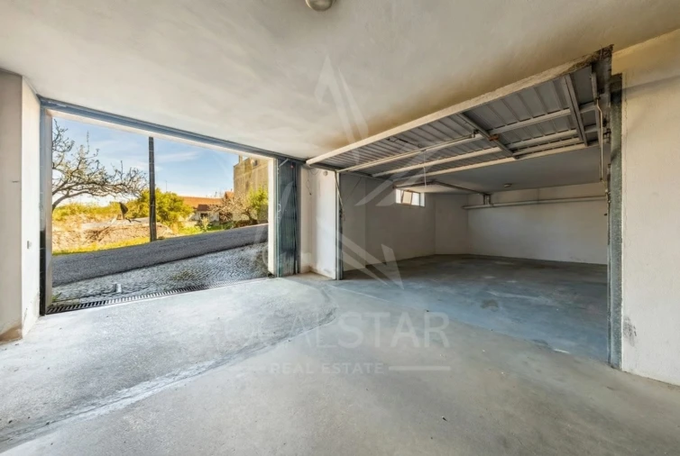 Apartamento T3 para Venda em Turquel Foto 50