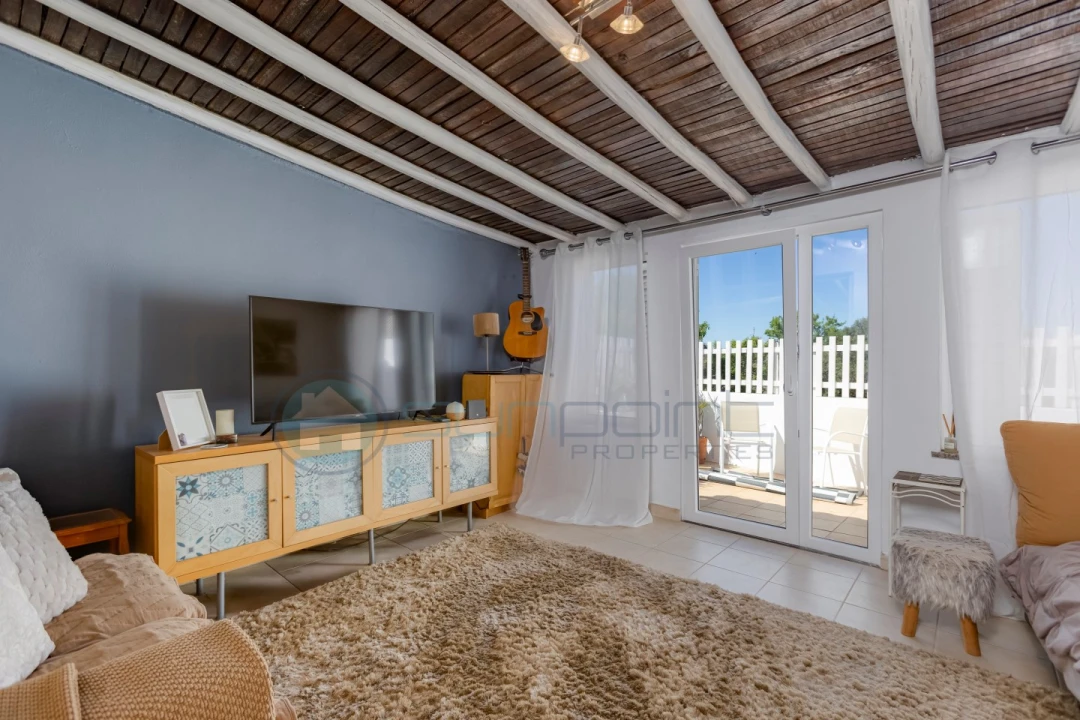 Moradia T2 para Venda em Luz Foto 2