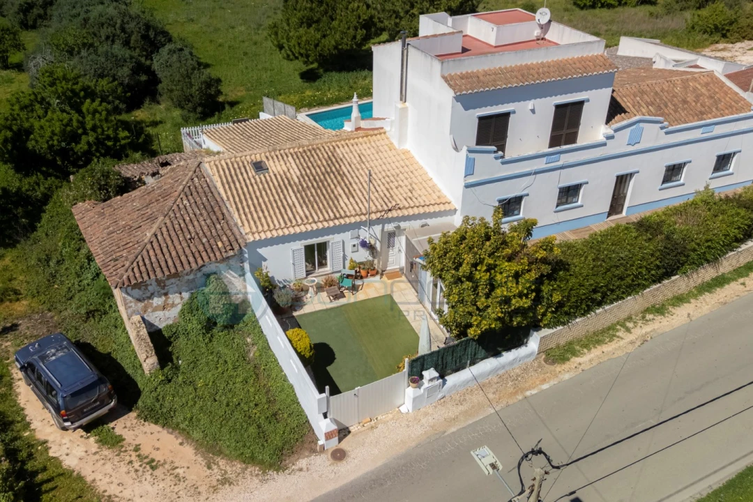 Moradia T2 para Venda em Luz Foto 1