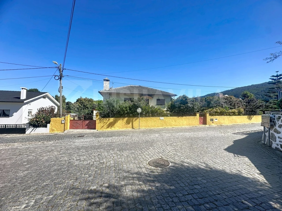 Moradia T6 para Venda em Moledo e Cristelo Foto 1