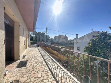 Moradia T6 para Venda em Moledo e Cristelo