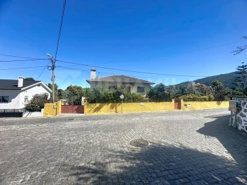 Moradia T6 para Venda em Moledo e Cristelo