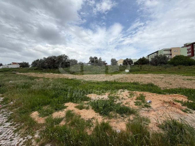 Terreno para Venda em Camarate, Unhos e Apelação Foto 2