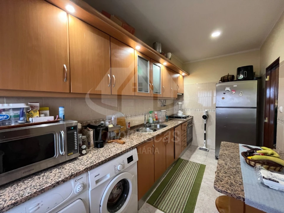 Apartamento T2 para Venda em Santa Iria de Azoia, São João da Talha e Bobadela Foto 3