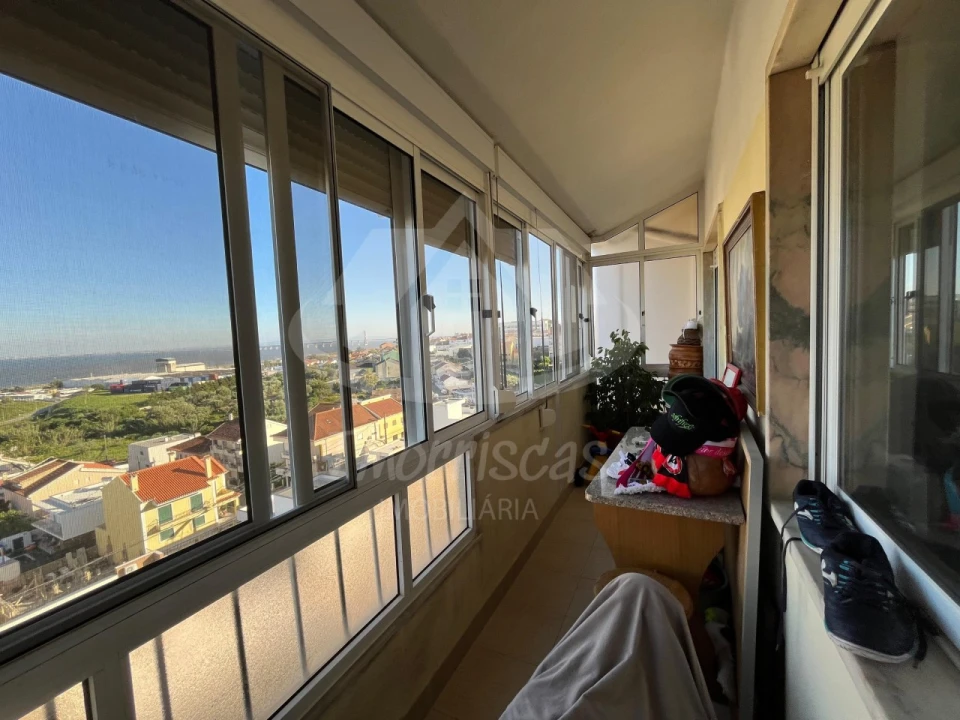 Apartamento T2 para Venda em Santa Iria de Azoia, São João da Talha e Bobadela Foto 6