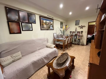 Apartamento T2 para Venda em Santa Iria de Azoia, São João da Talha e Bobadela