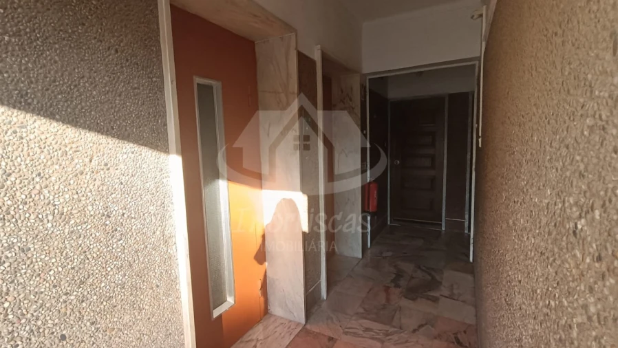 Apartamento T2 para Venda em Santa Iria de Azoia, São João da Talha e Bobadela Foto 24