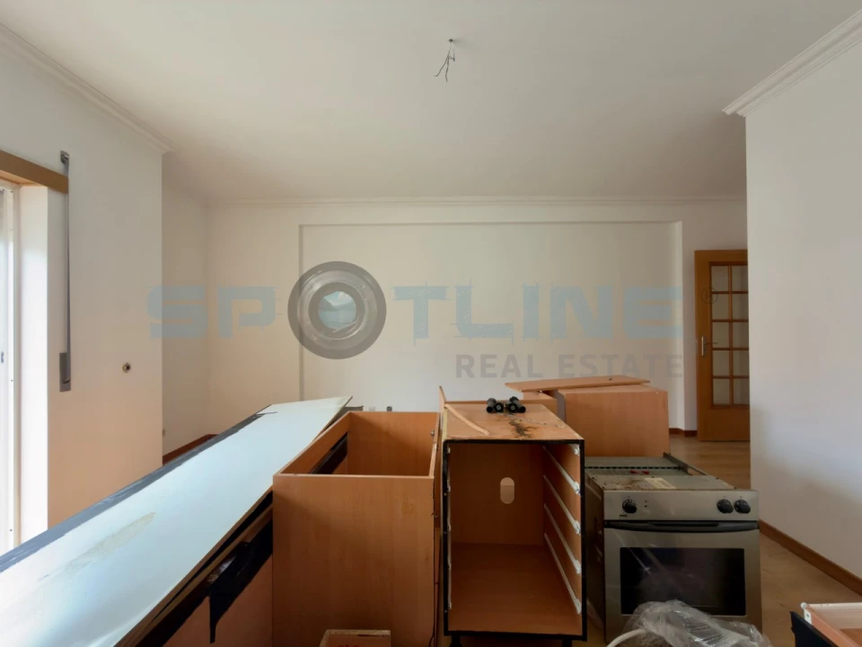 Apartamento T2 para Venda em Laranjeiro e Feijó Foto 28