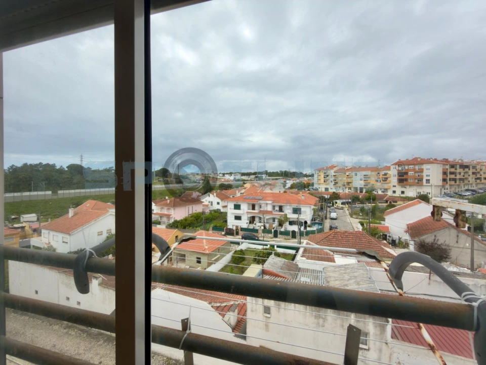 Apartamento T2 para Venda em Laranjeiro e Feijó Foto 36