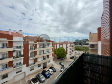 Apartamento T2 para Venda em Laranjeiro e Feijó