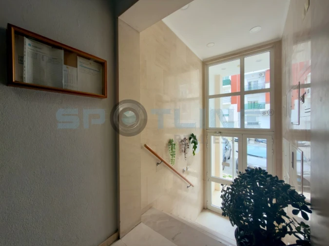 Apartamento T2 para Venda em Laranjeiro e Feijó Foto 7