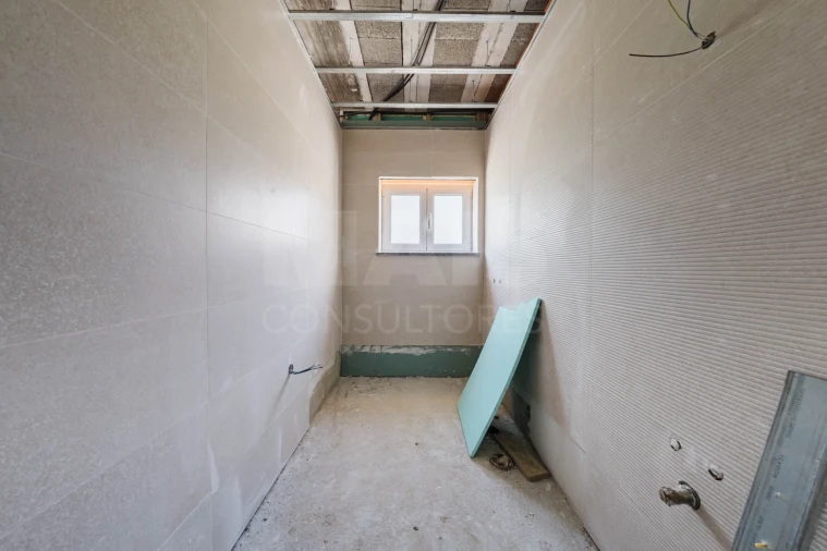 Moradia T3 para Venda em Alguber Foto 6