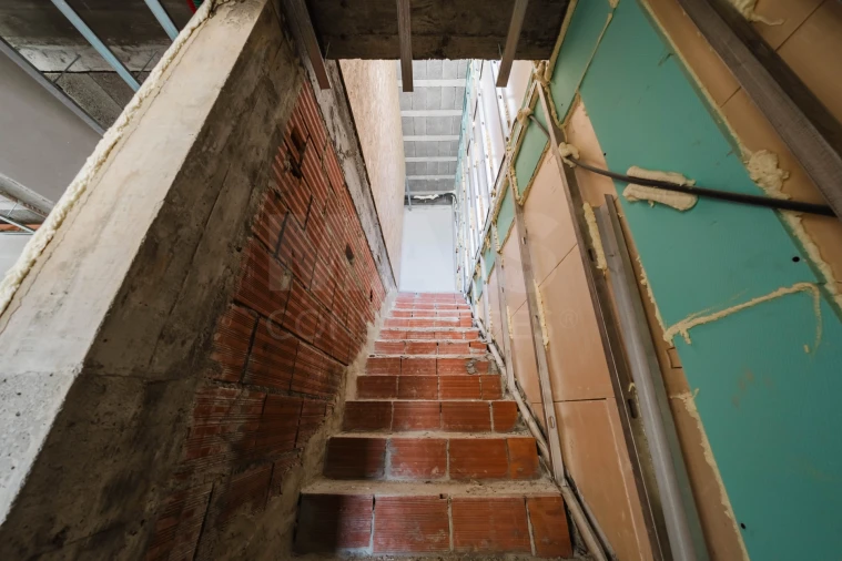 Moradia T3 para Venda em Alguber Foto 11