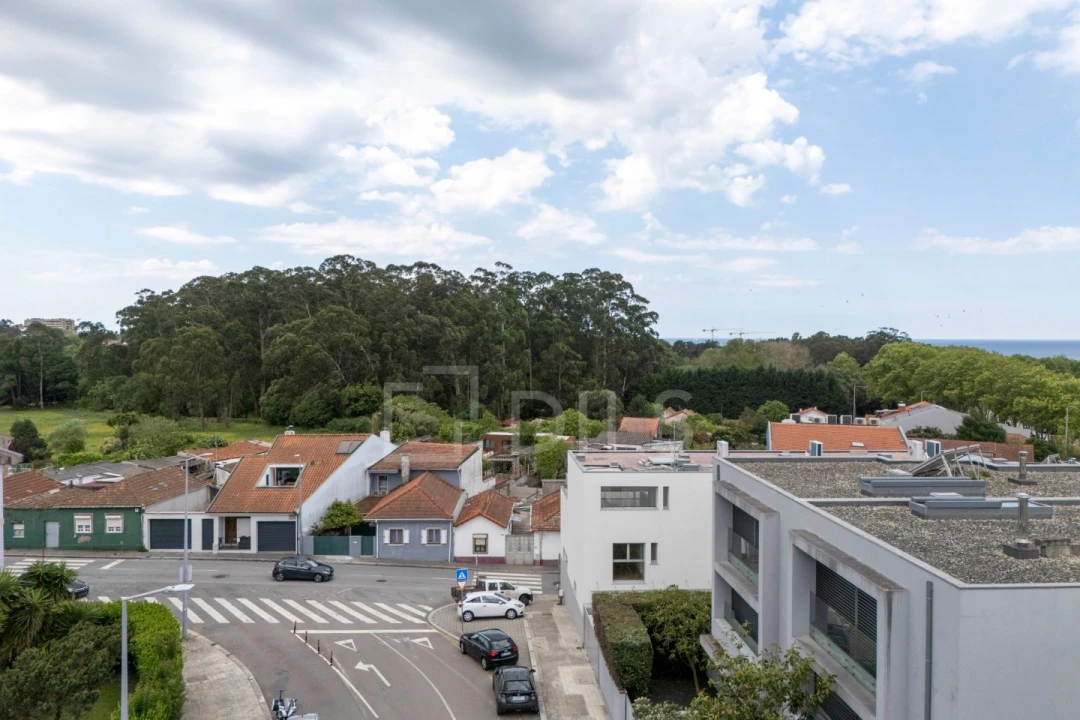 Moradia T4 para Venda em Aldoar, Foz do Douro e Nevogilde Foto 33