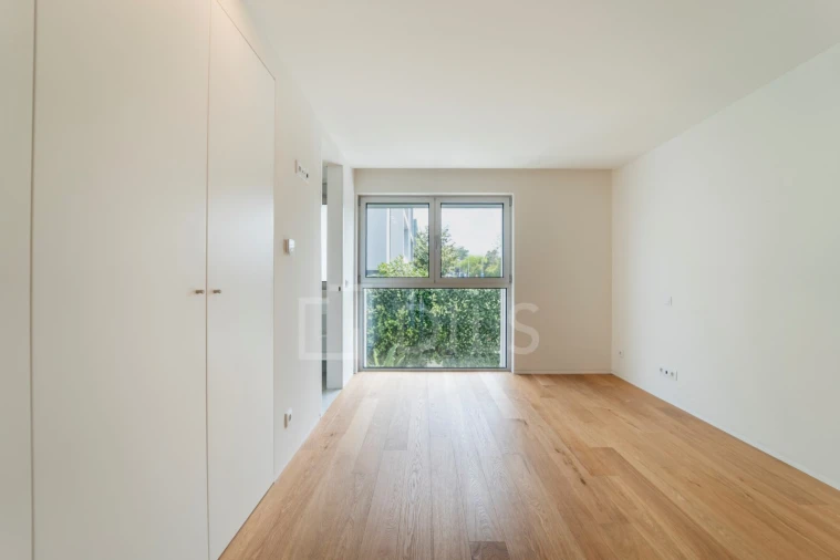 Moradia T4 para Venda em Aldoar, Foz do Douro e Nevogilde Foto 21