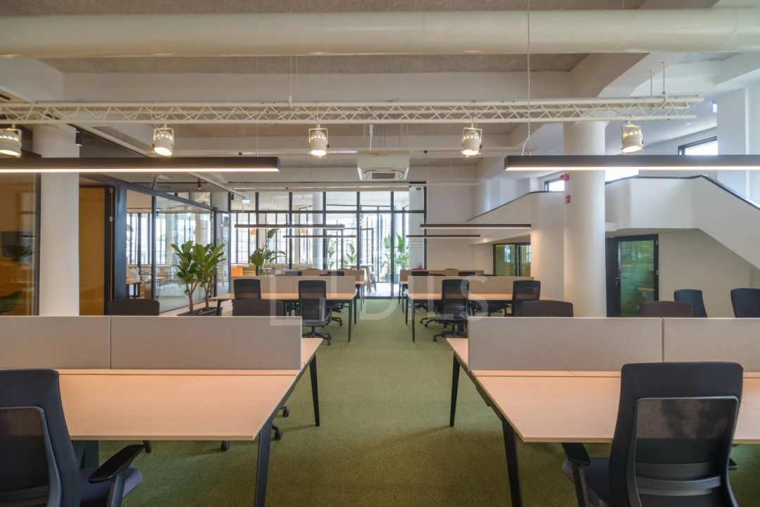 Escritório para Arrendamento em Bonfim Foto 3