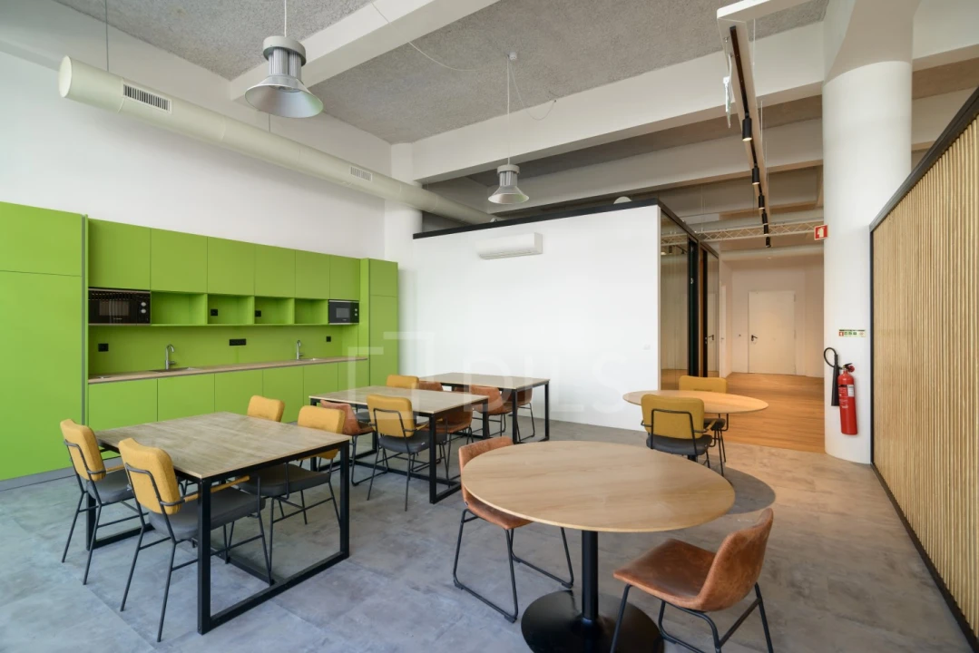 Escritório para Arrendamento em Bonfim Foto 22