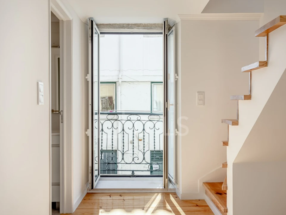 Apartamento T1 para Venda em Misericórdia Foto 1