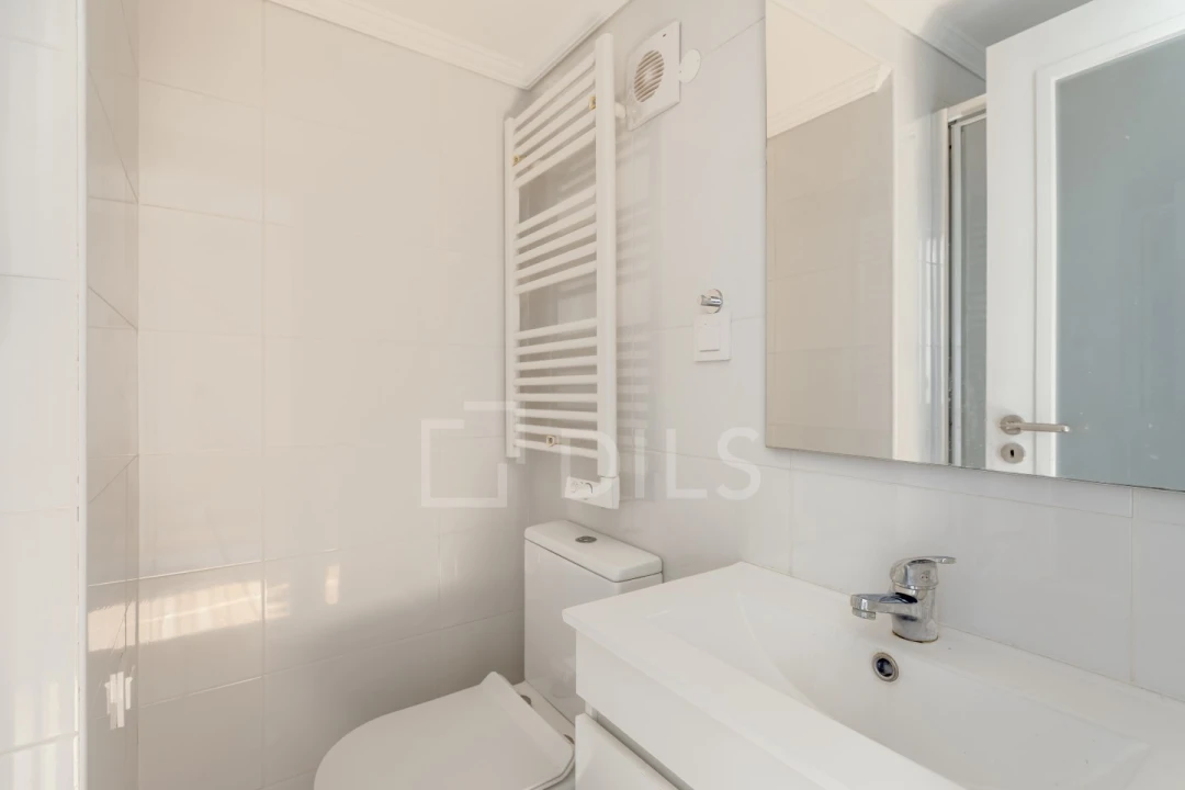 Apartamento T1 para Venda em Misericórdia Foto 25