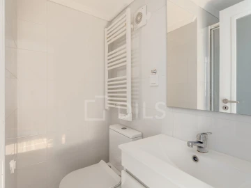 Apartamento T1 para Venda em Misericórdia