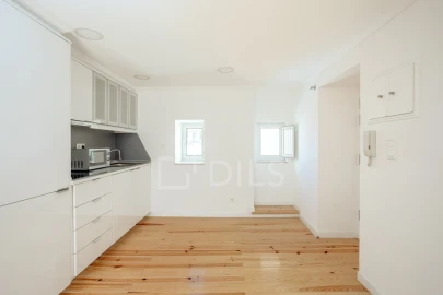 Apartamento T1 para Venda em Misericórdia