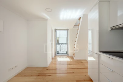 Apartamento T1 para Venda em Misericórdia