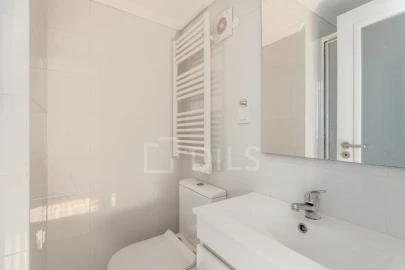 Apartamento T1 para Venda em Misericórdia