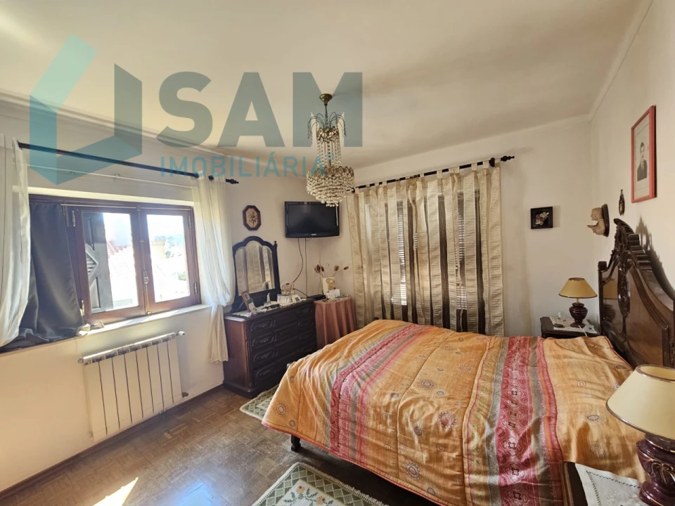 Moradia T2 para Venda em Santa Maria, São Pedro e Matacães Foto 10