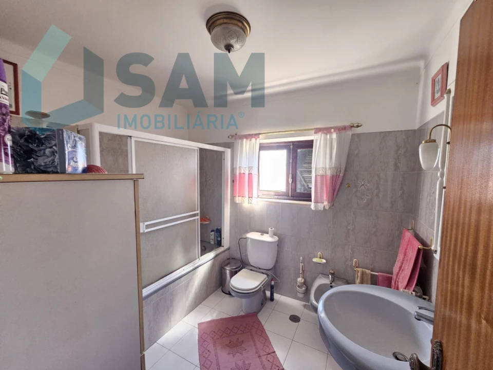 Moradia T2 para Venda em Santa Maria, São Pedro e Matacães Foto 13