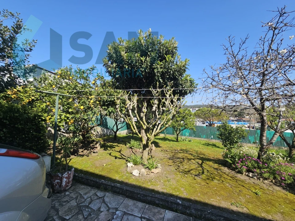 Moradia T2 para Venda em Santa Maria, São Pedro e Matacães Foto 22