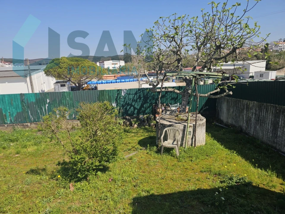 Moradia T2 para Venda em Santa Maria, São Pedro e Matacães Foto 25