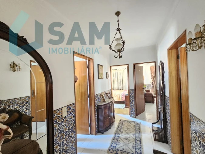 Moradia T2 para Venda em Santa Maria, São Pedro e Matacães Foto 9