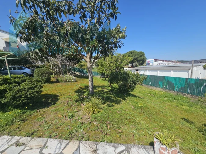 Moradia T2 para Venda em Santa Maria, São Pedro e Matacães Foto 26