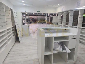 Escritório para Venda em Oeiras e São Julião da Barra, Paço de Arcos e Caxias