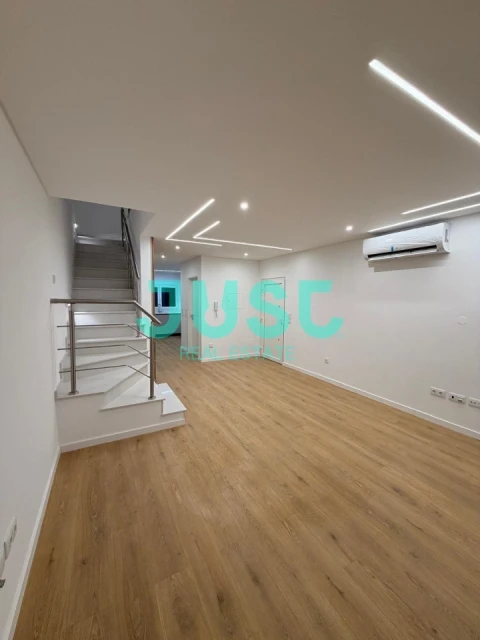 Moradia T3 para Venda em Quinta do Conde