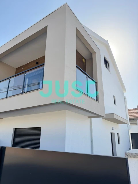 Moradia T3 para Venda em Quinta do Conde