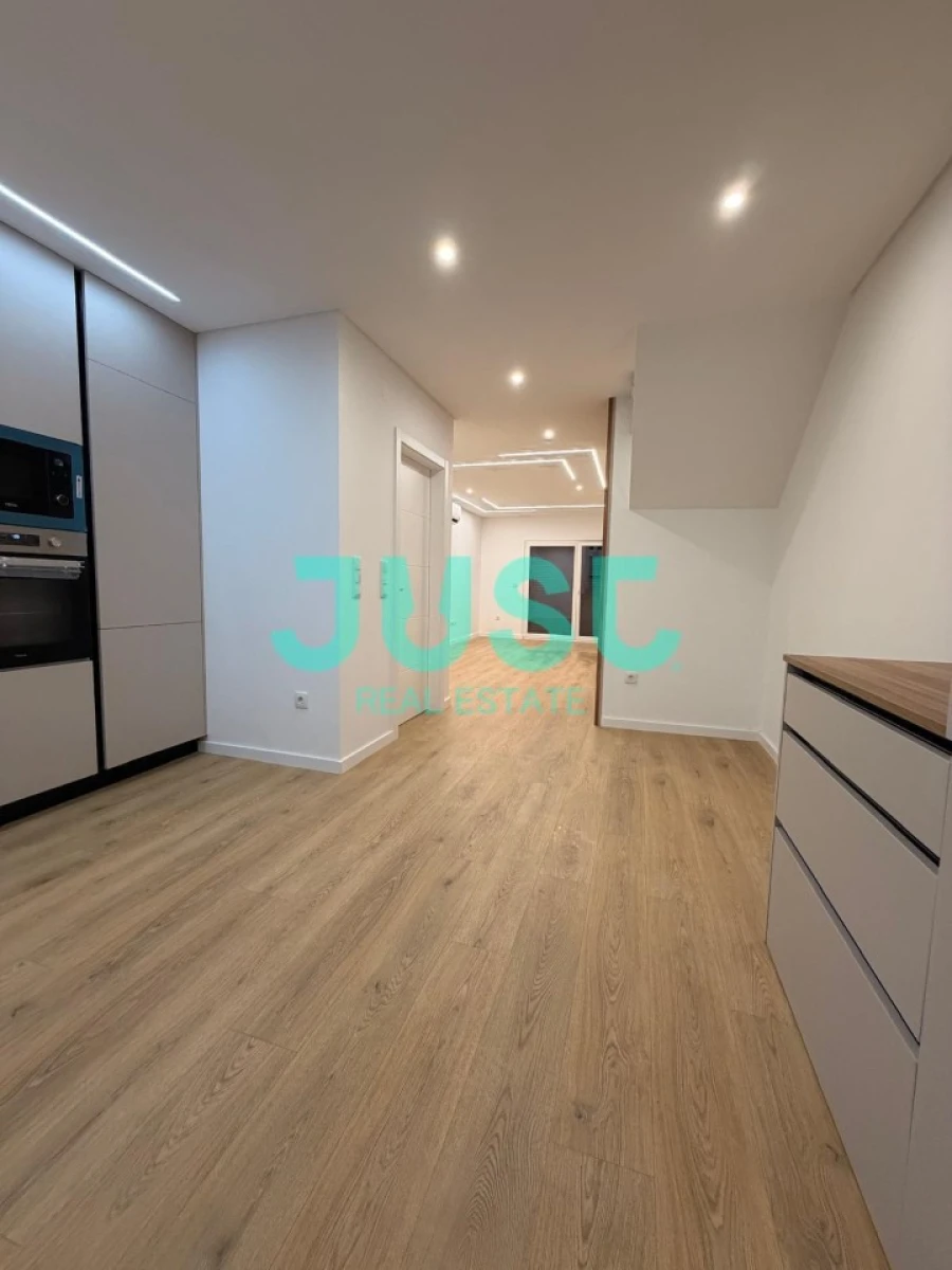 Moradia T3 para Venda em Quinta do Conde Foto 21